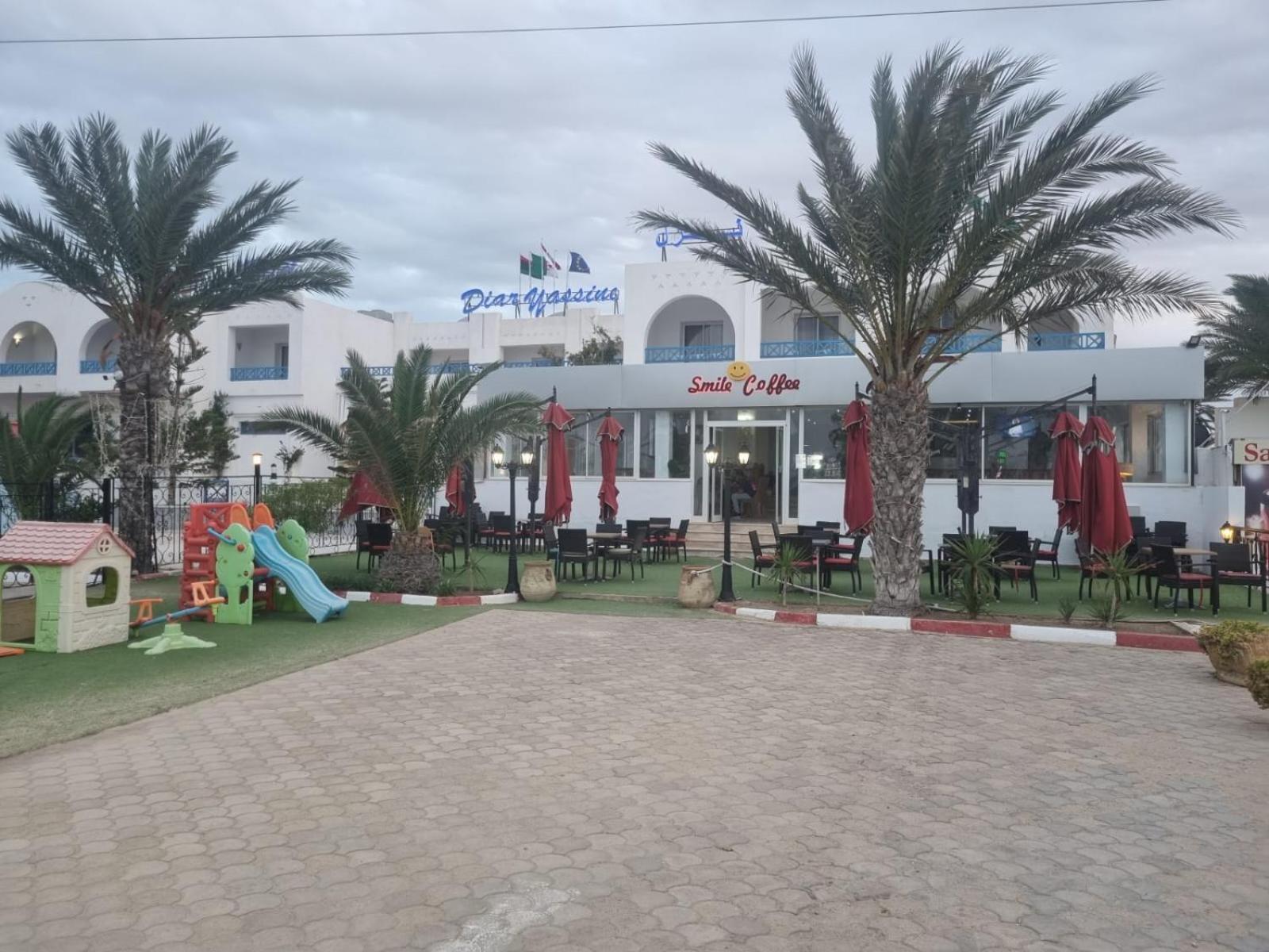 Hotel Diar Yassine Midoun Extérieur photo